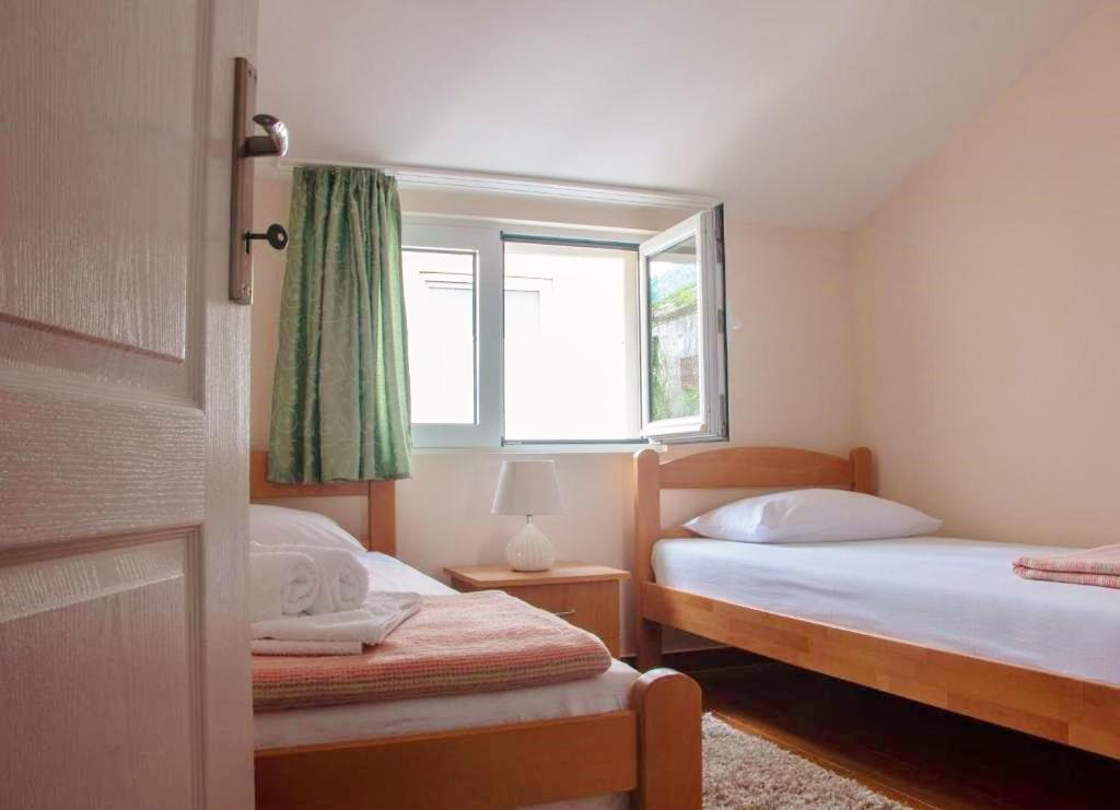 Veron Apartments Kotor Oda fotoğraf